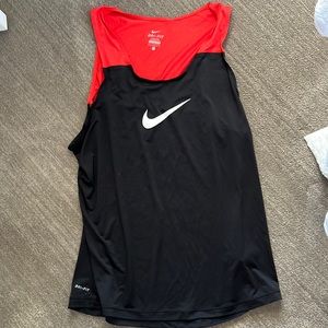 Nike drifit running tank
